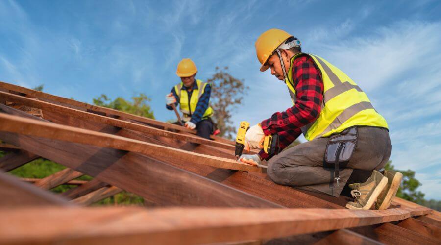 Professional Flat Roofing Installation services in Crown City, OH